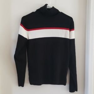 Eddie Bauer 100% cotton colorblock turtleneck